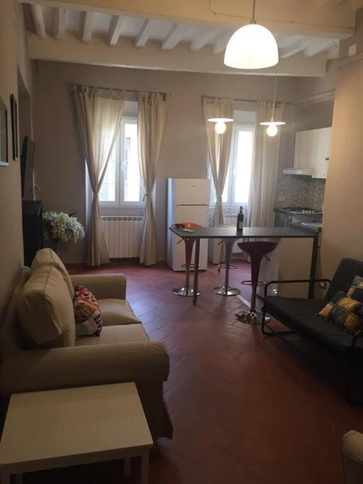 Living In Centro Storico Apartment Florence Exterior photo